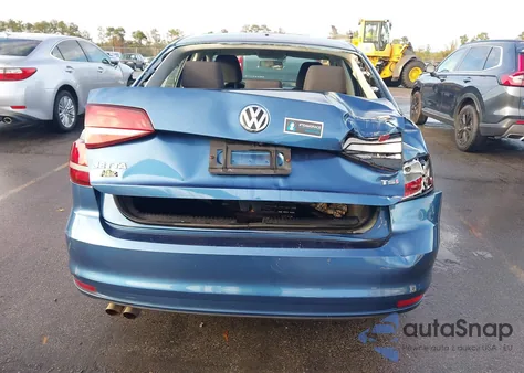 2017 Volkswagen Jetta 1.4T S z USA, uszkodzony, nr VIN 3VW167AJ9HM268604